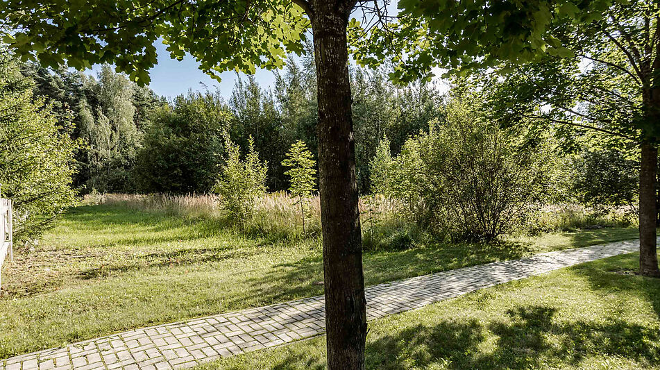 Участок в Резиденции Бенилюкс