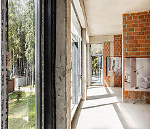 Дом под отделку в сосновом лесу