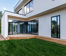 Дом с видом на воду в Славково