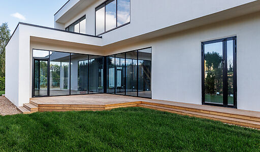 Дом с видом на воду в Славково