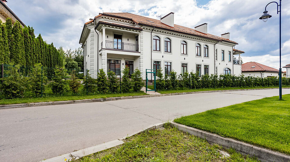 Дом в поселке Маленькая Италия