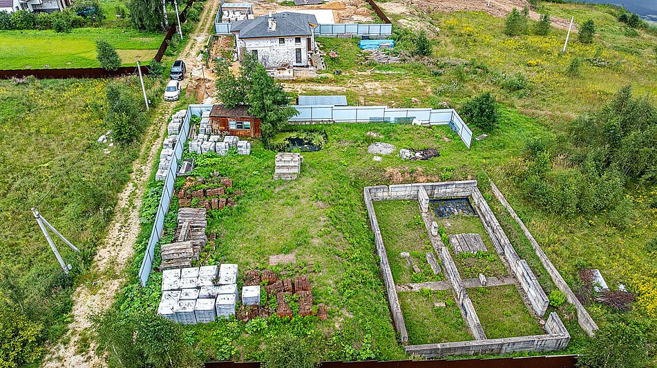 Участок в Сухарево