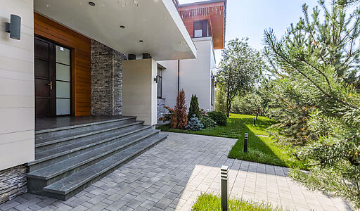 Дом в поселке Никольская Слобода