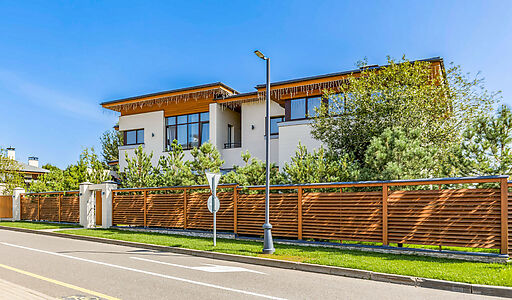 Дом в поселке Никольская Слобода