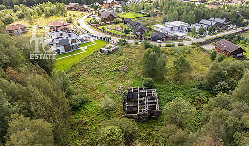 Прилесной участок в КП 