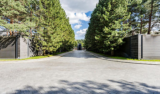 Никольский бульвар