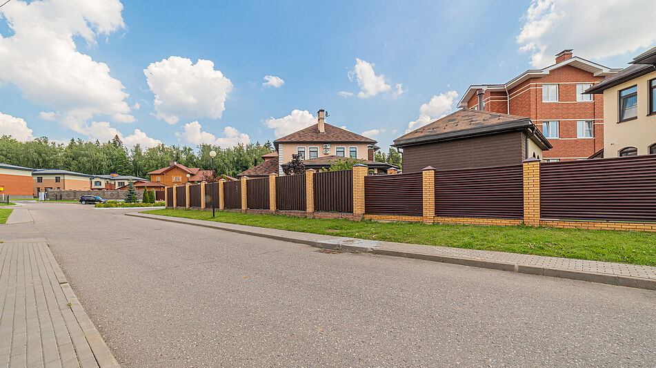 Дом у пруда в КП Русская деревня