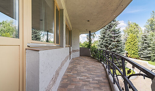 Резиденция в Лугинино