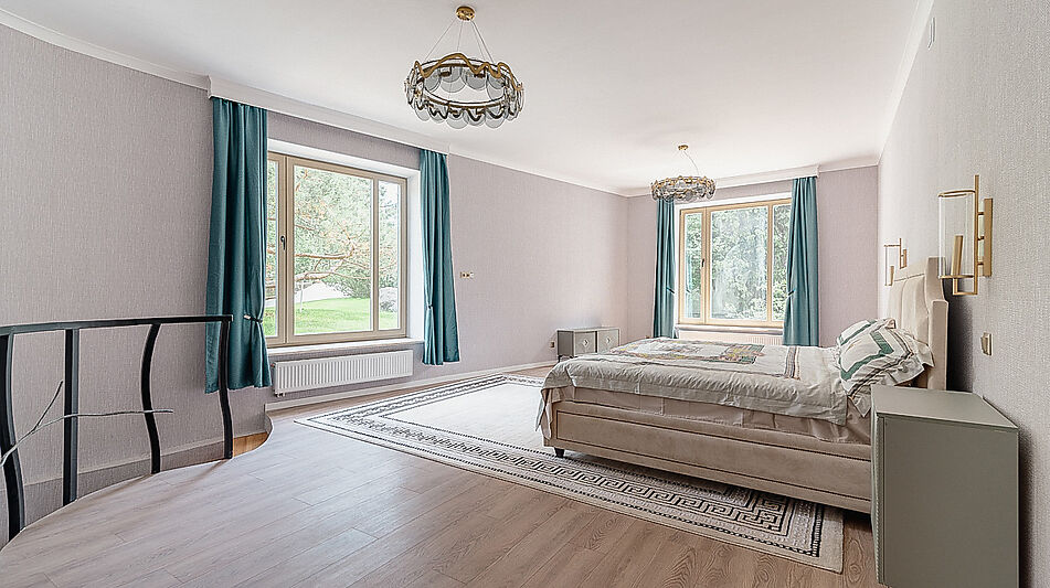 Резиденция в Лугинино