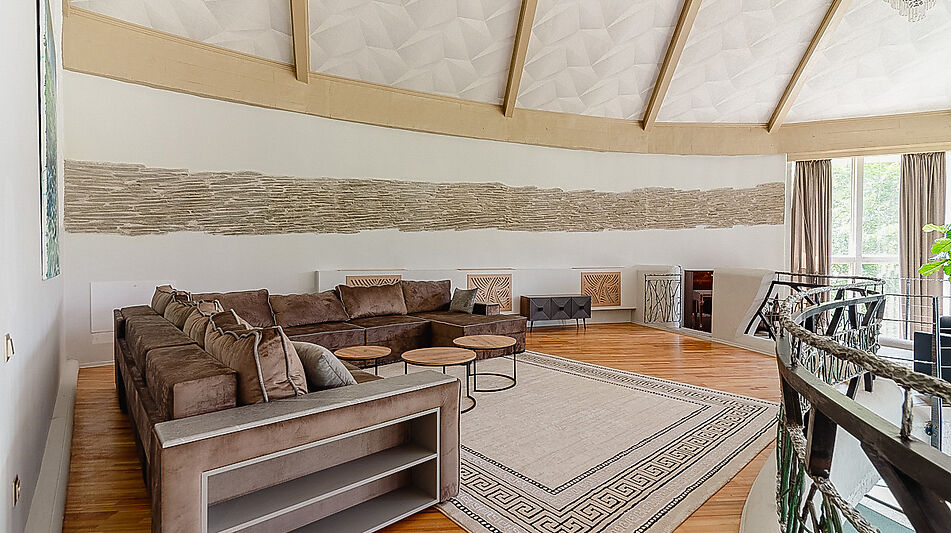 Резиденция в Лугинино