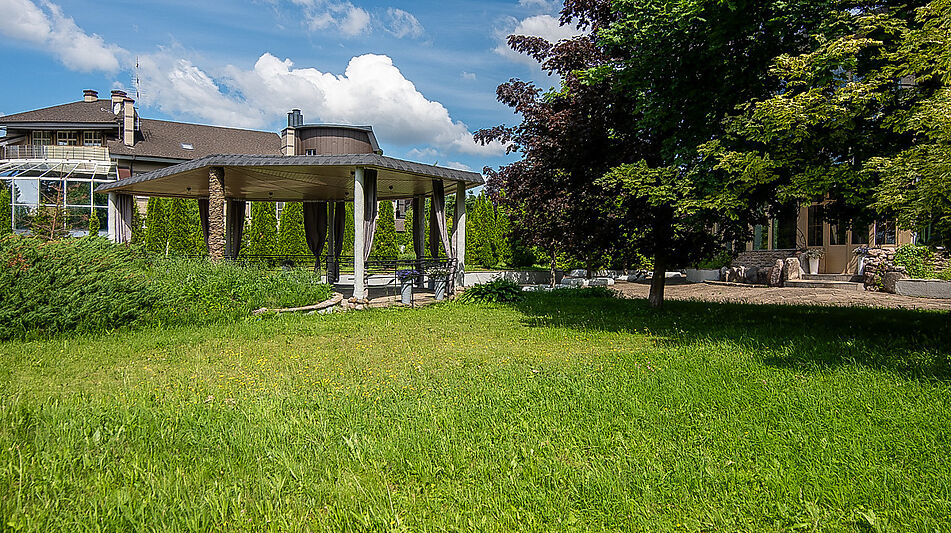 Резиденция в Лугинино