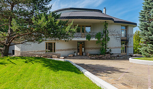 Резиденция в Лугинино