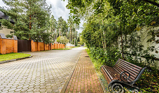 Английская классика у леса