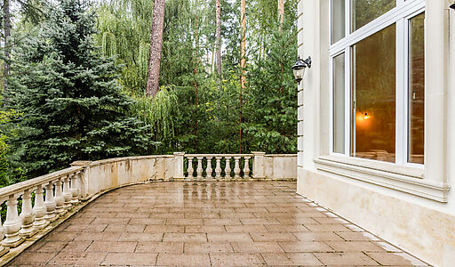 Английская классика у леса