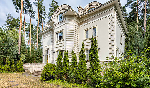 Английская классика у леса