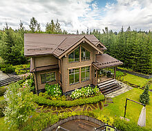 Стильный дом из бруса в Фокс Хилс