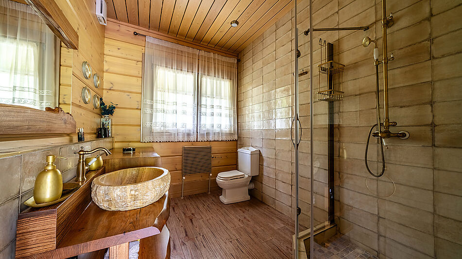 Стильный дом из бруса в Фокс Хилс