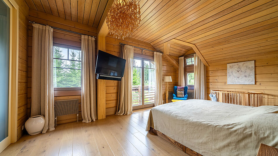 Стильный дом из бруса в Фокс Хилс