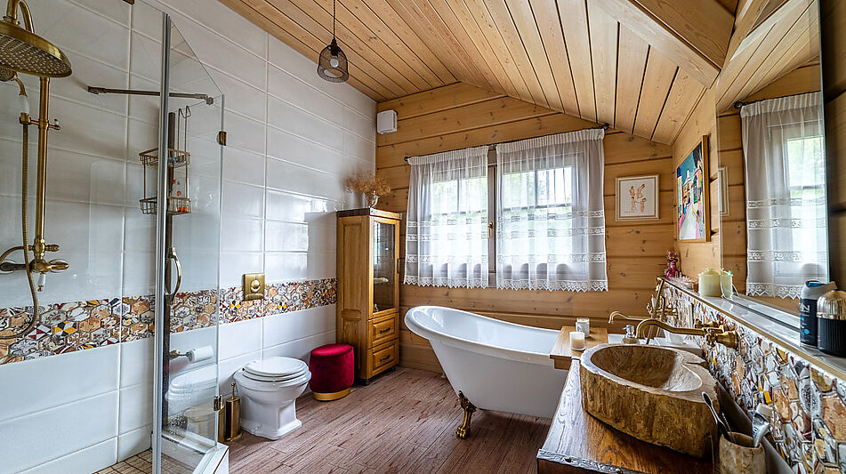 Стильный дом из бруса в Фокс Хилс