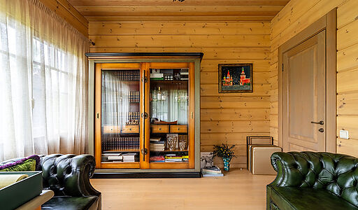 Стильный дом из бруса в Фокс Хилс