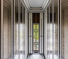 Дом у озера в поселке Монолит