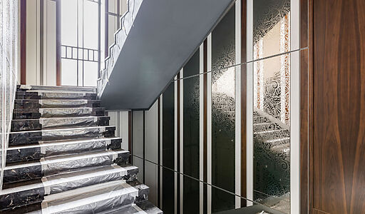 Дом у озера в поселке Монолит