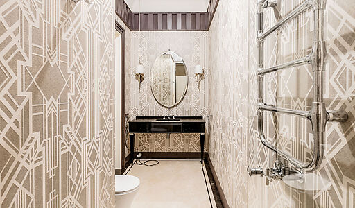 Дом у озера в поселке Монолит