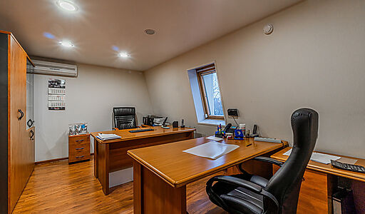 Офисное здание в Головинском р-н