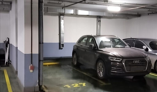 Машиноместо в доме на Пырьева