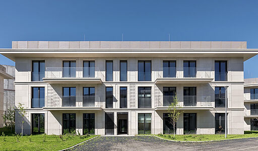 Апартаменты в Ривер Ризиденс