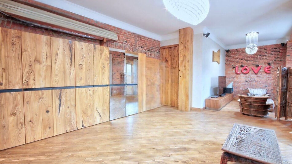 Видовая квартира на Патриарших