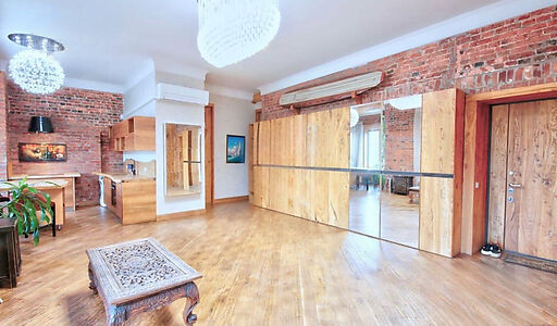 Видовая квартира на Патриарших