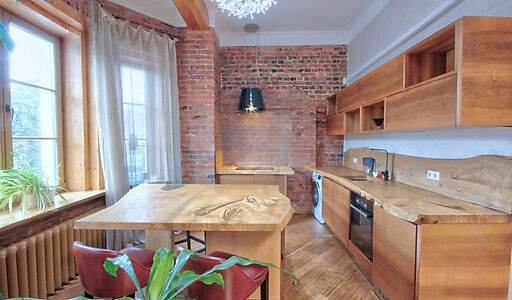 Видовая квартира на Патриарших