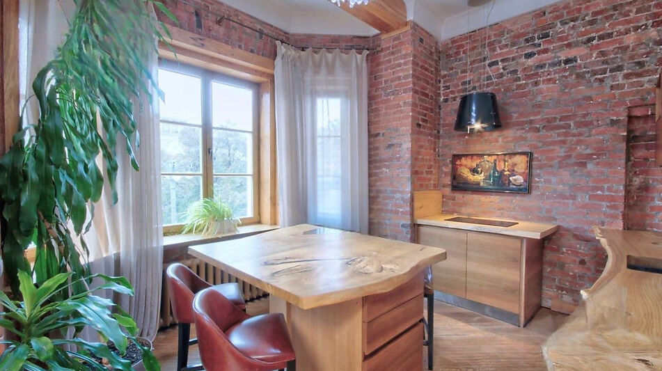 Видовая квартира на Патриарших