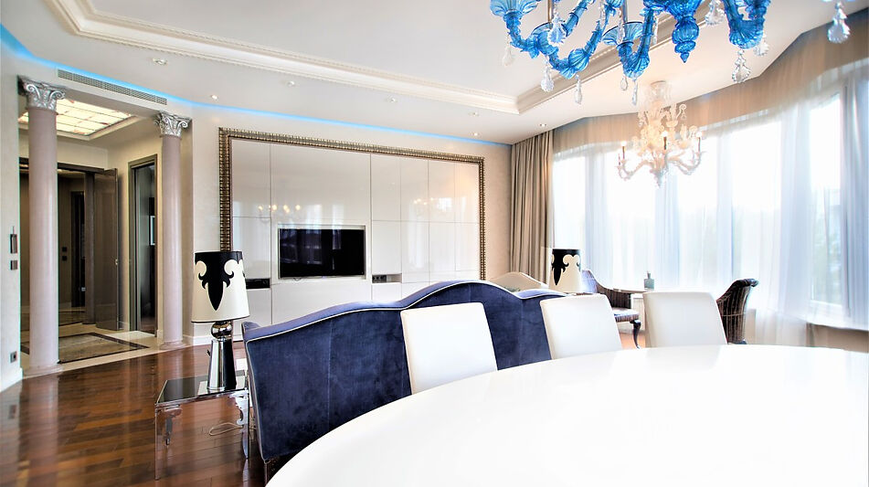 Панорамная дизайнерская квартира