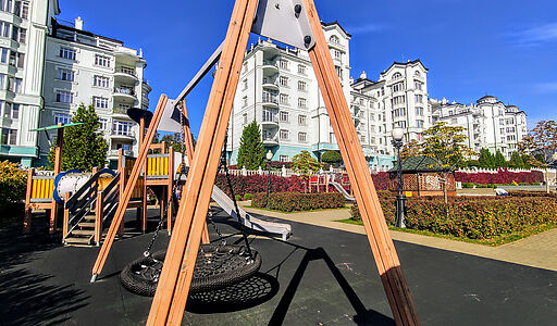 Панорамная дизайнерская квартира