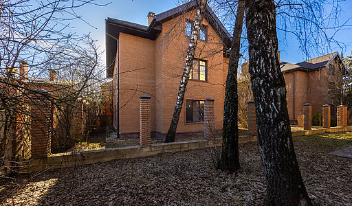 Дом под отделку в ДСК Ларин