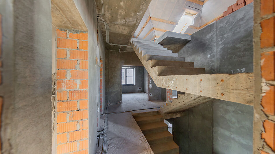 Дом под отделку в ДСК Ларин