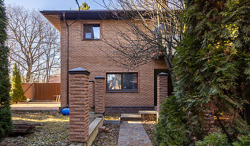 Дом под отделку в ДСК Ларин