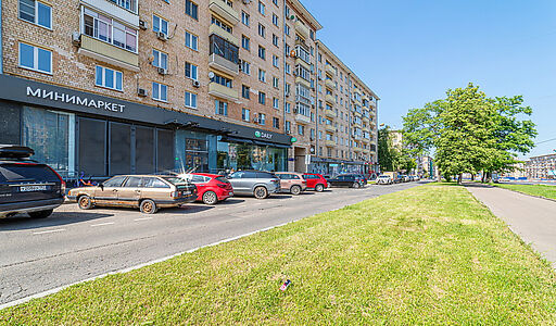 Коммерция в Ломоносовском районе