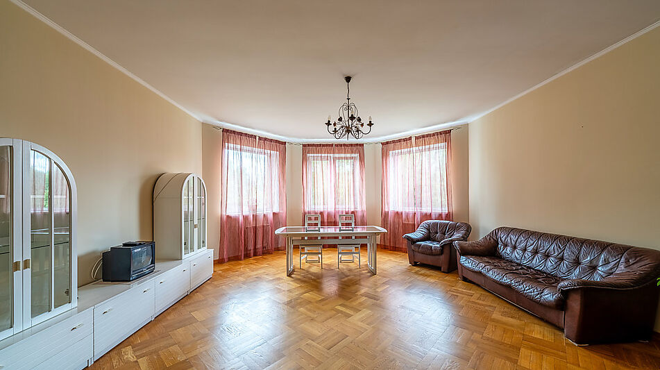 Уютный дом в КП Офицерский