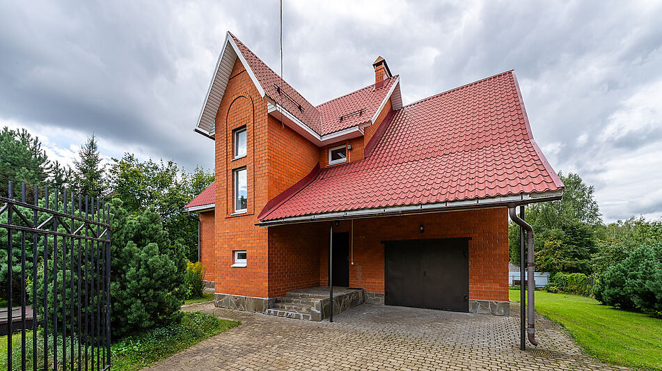 Уютный дом в КП Офицерский