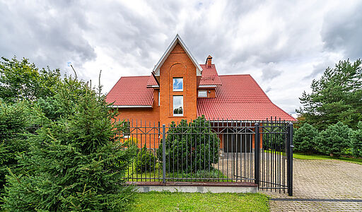 Уютный дом в КП Офицерский