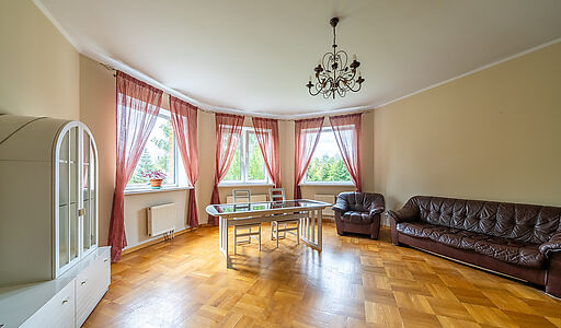 Уютный дом в КП Офицерский