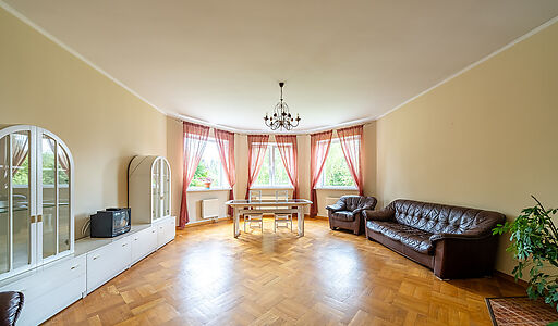 Уютный дом в КП Офицерский