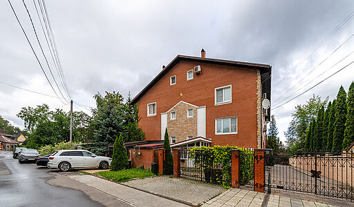 Современный таунхаус в КП Вешки-2