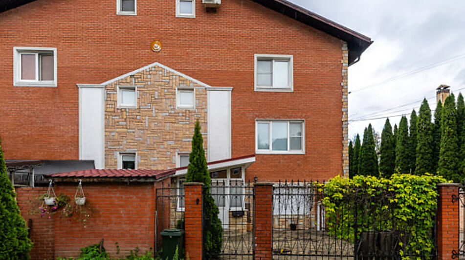 Современный таунхаус в КП Вешки-2