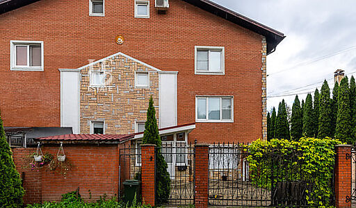 Современный таунхаус в КП Вешки-2