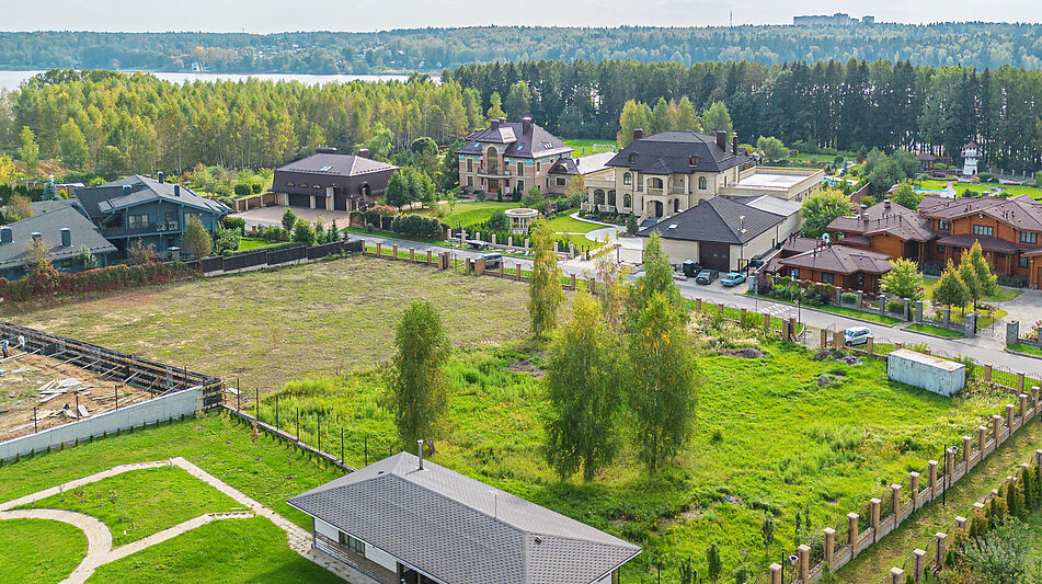 Участок у воды в КП Аква Вилла