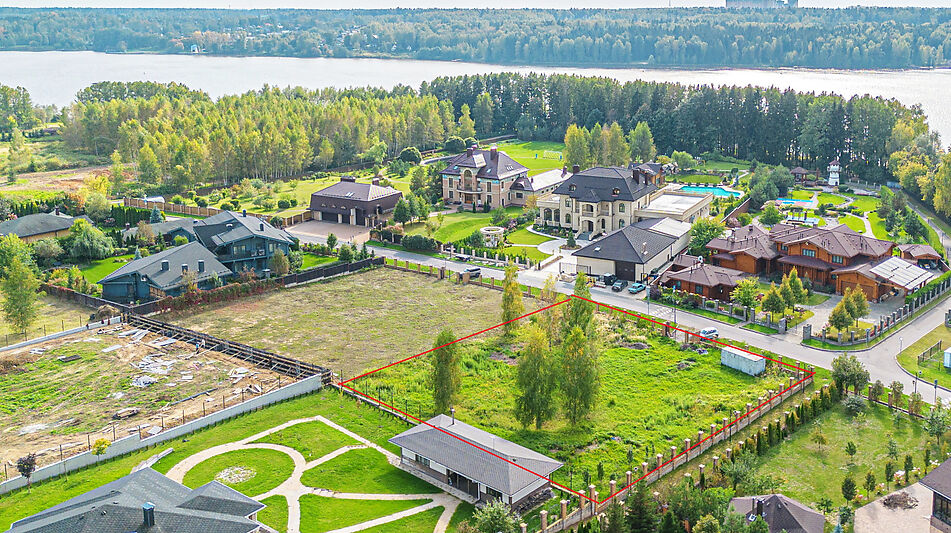 Участок у воды в КП Аква Вилла